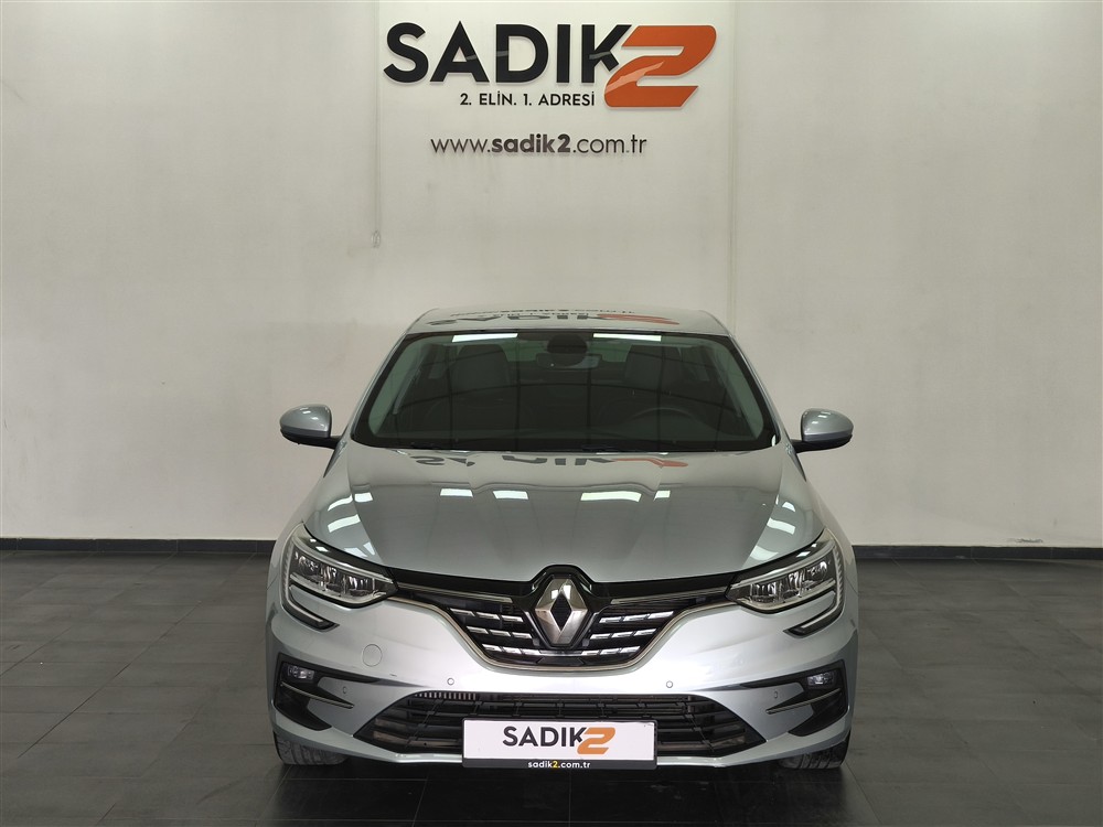 2023 RENAULT MEGANE SEDAN ICON 1.3 TCE EDC 140 BG