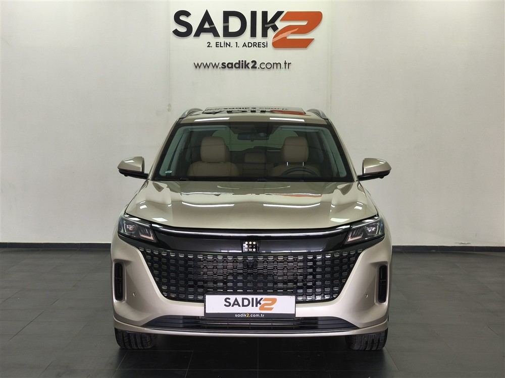 2024 DFSK E5 ELEGANCE HYBRID 1.5 272 BG PLUG-IN
