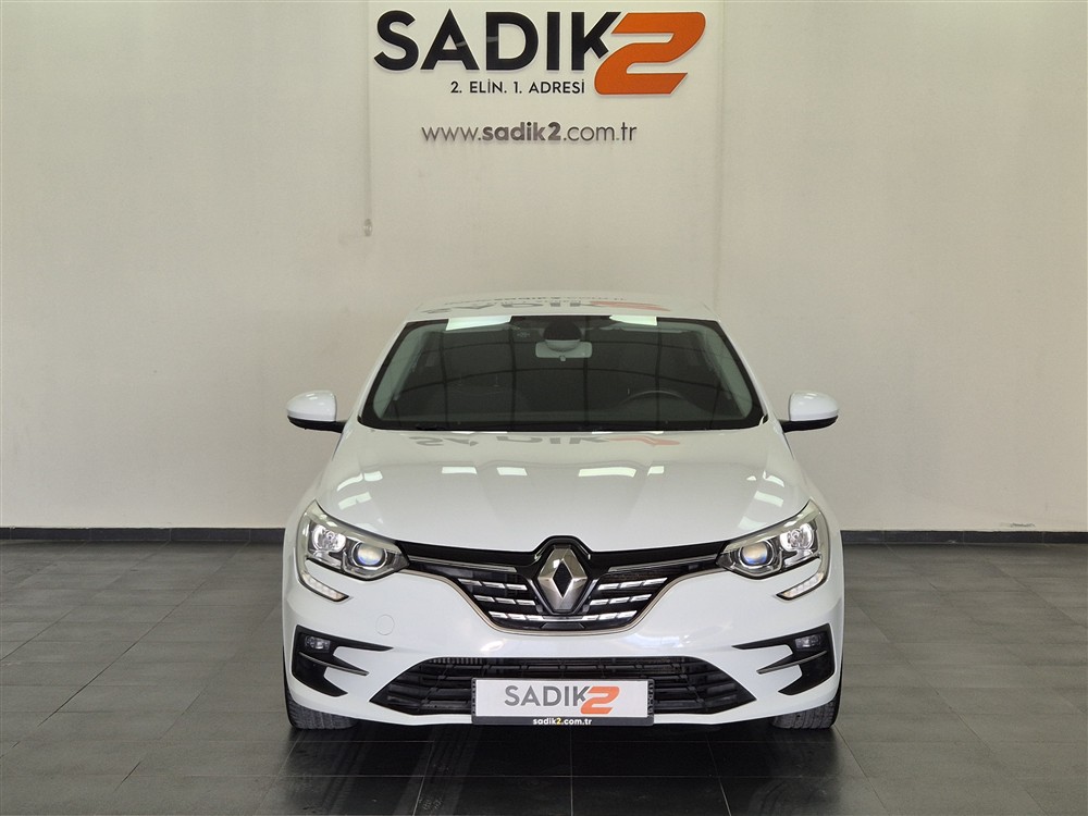 2022 RENAULT MEGANE JOY COMFORT 1.3 TCE EDC 140 BG
