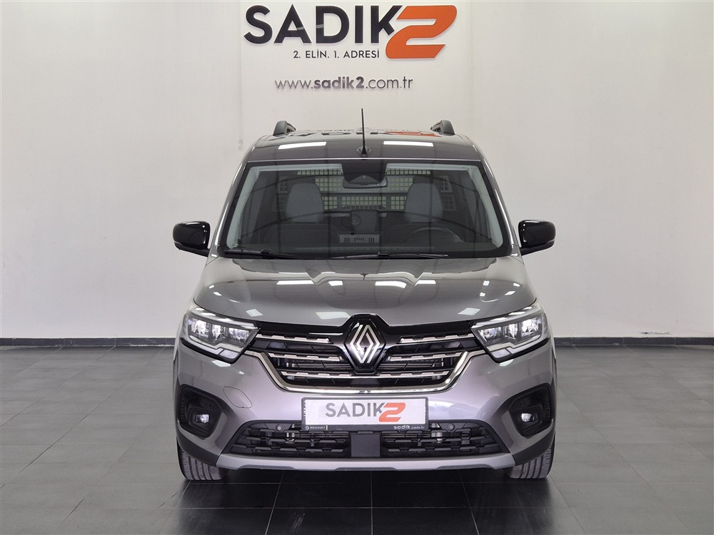 2025 RENAULT KANGOO MULTIX ICONIC 1.5 BLUEDCI EDC 115 BG